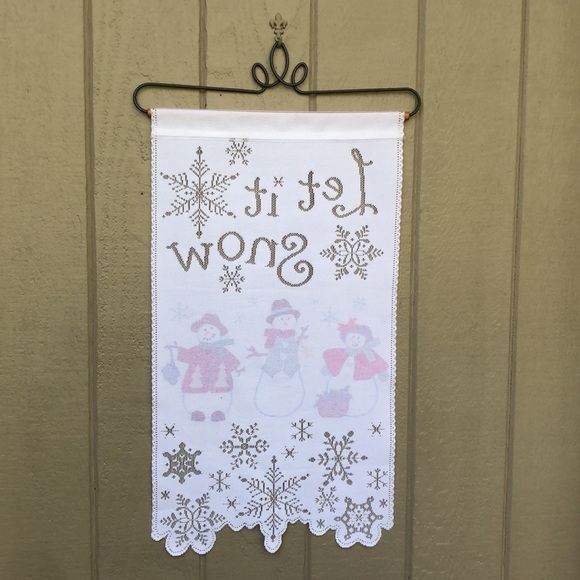 “LET IT SNOW “ seasonal /Christmas/Holiday door display banner - Picture 10 of 12